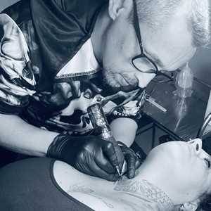 Gyto, un artiste du tatouage à Vitry-le-François