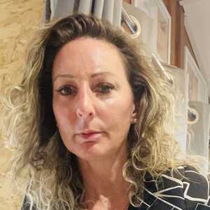 Sonia, un propriétaire d'institut de beauté à Béziers