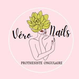 Véronique , un expert en soins ongulaires à Bourges