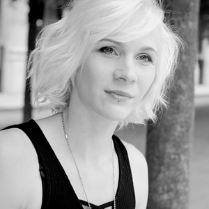 adrienn, un cosméticien à Nice